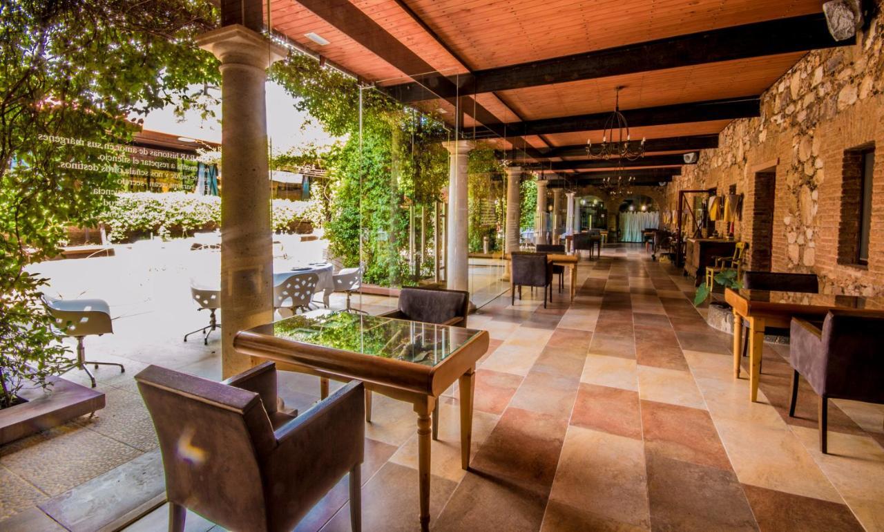 Hotel Boutique Palacio De La Serna 발레스테로스데칼라트라바 외부 사진