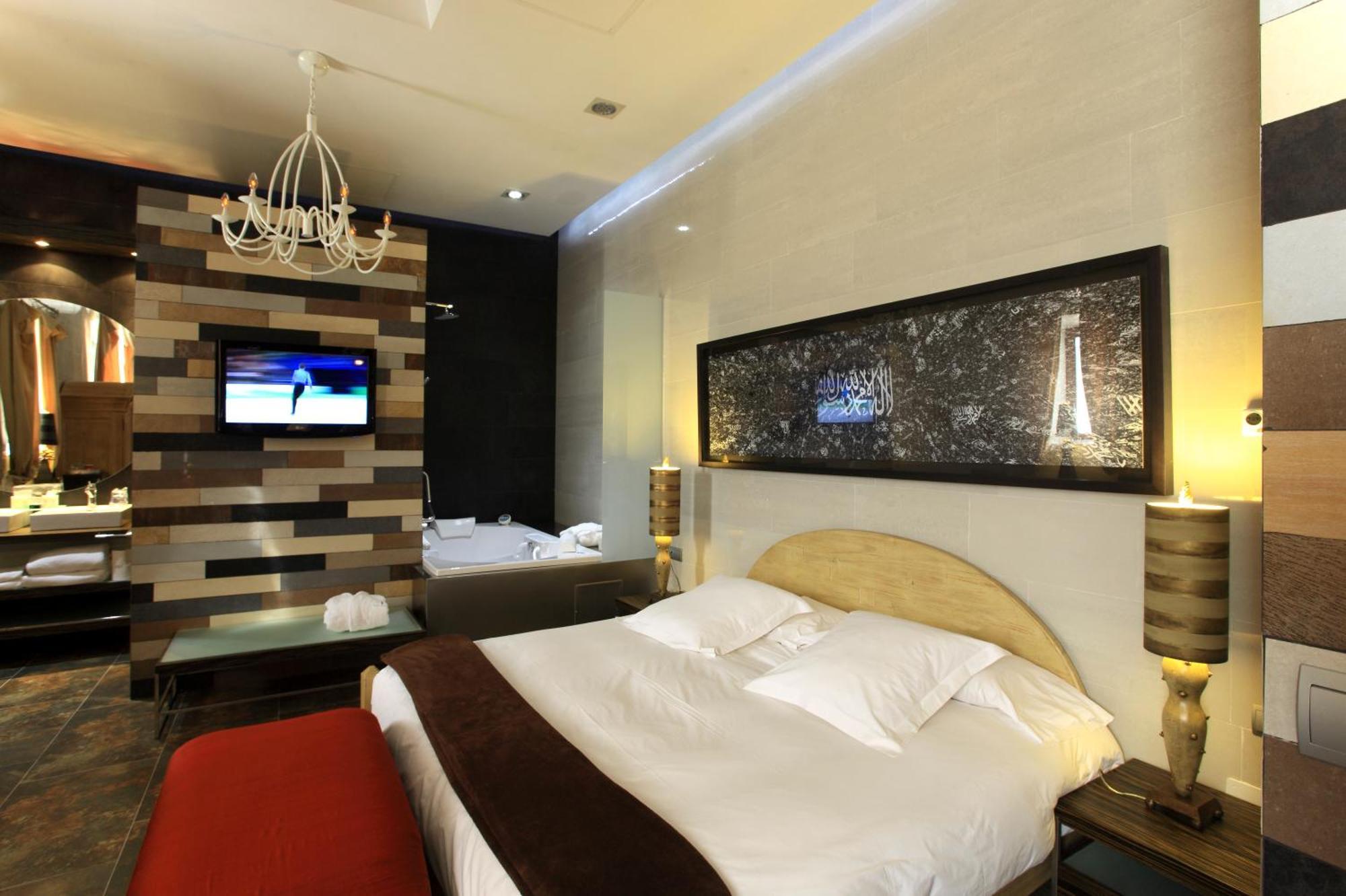 Hotel Boutique Palacio De La Serna 발레스테로스데칼라트라바 객실 사진
