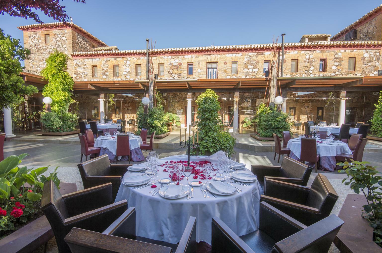 Hotel Boutique Palacio De La Serna 발레스테로스데칼라트라바 외부 사진